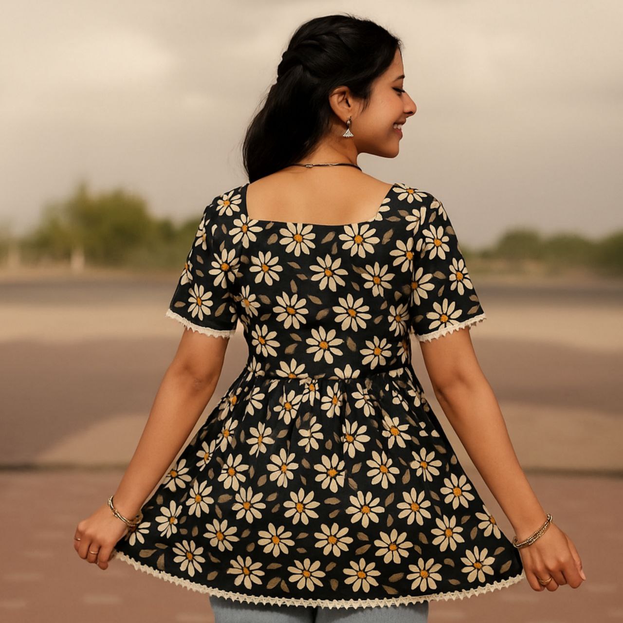 Black Daisy Kurti