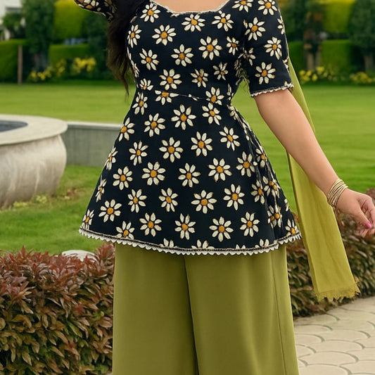 Black Daisy Kurti