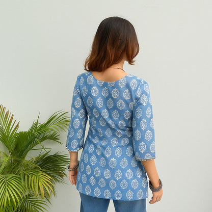 Lovely ll Pani-kurti