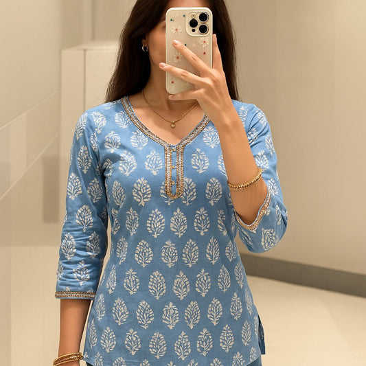 Lovely ll Pani-kurti